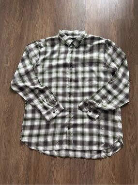 Vince classic Olive & Gray Plaid Button-Down Shirt NWOT